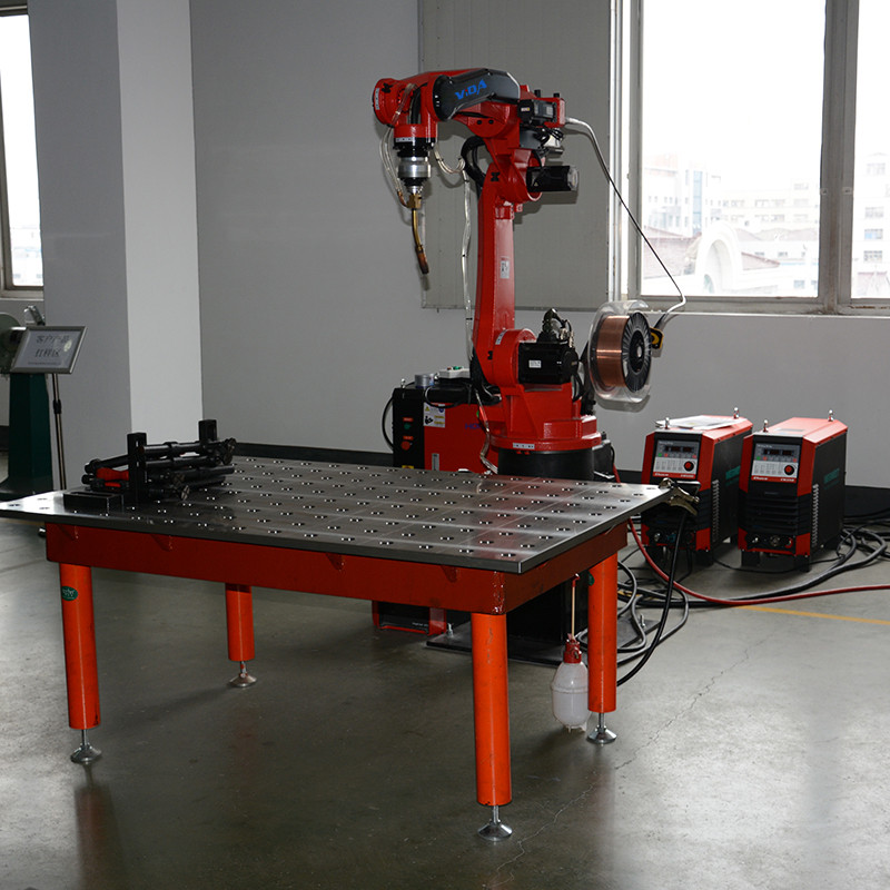 机器人焊接平台1